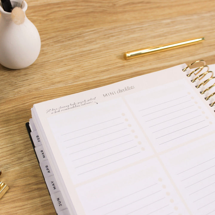 2026 Signature Planner - Black