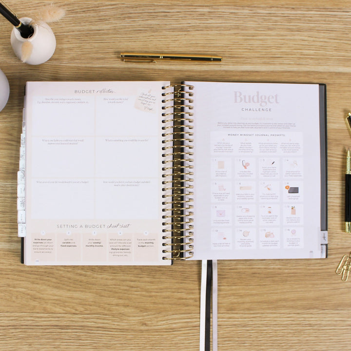 2026 Signature Planner - Black