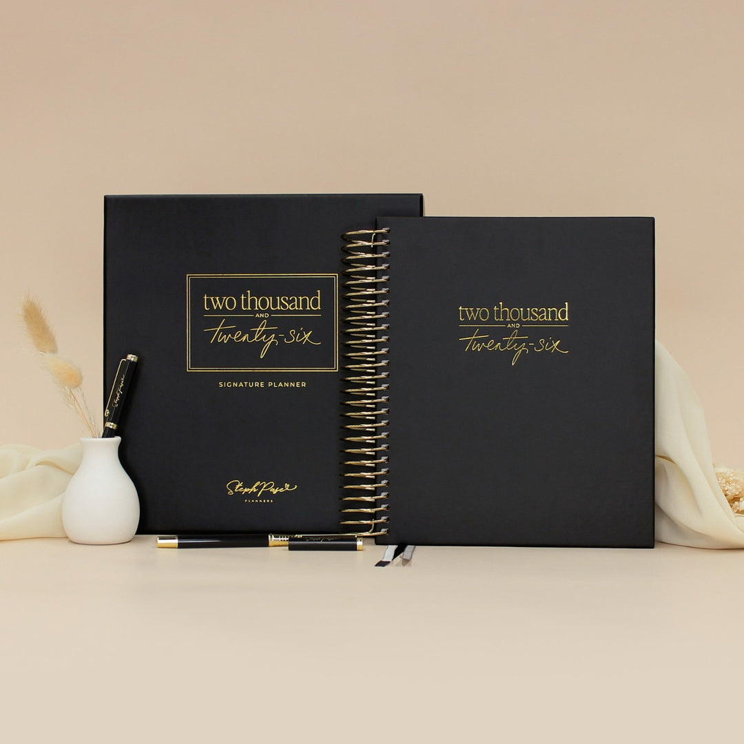 2026 Signature Planner - Black