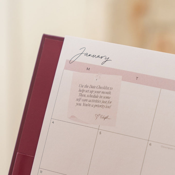 2027 Daily Planner - Berry