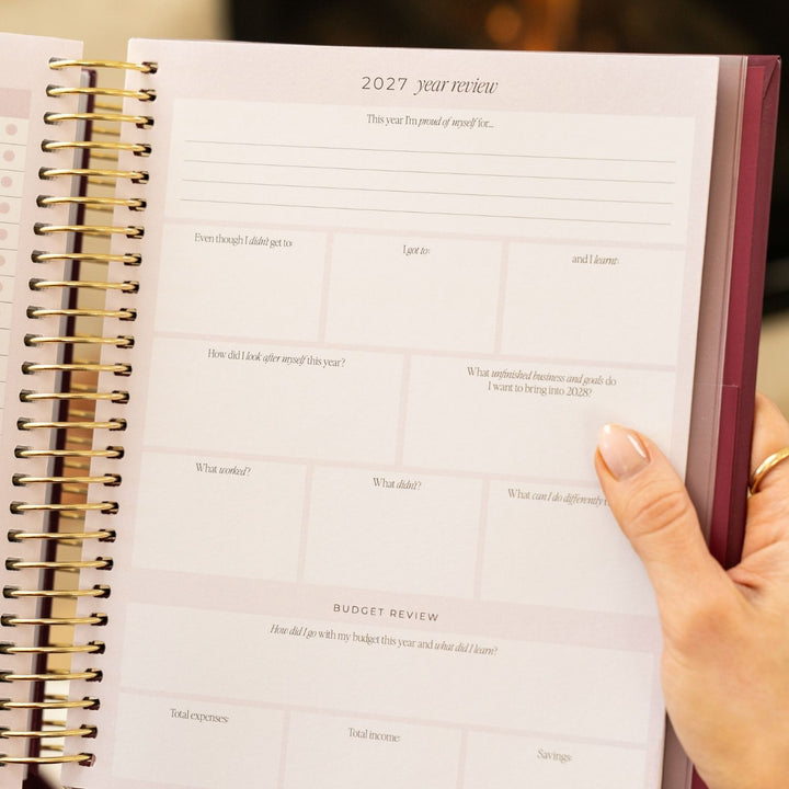 2027 Daily Planner - Berry
