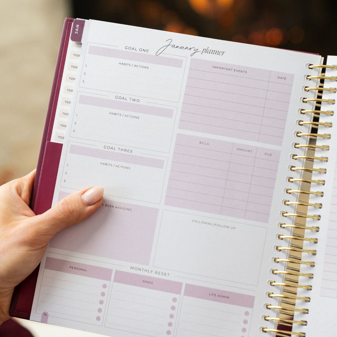 2027 Daily Planner - Berry