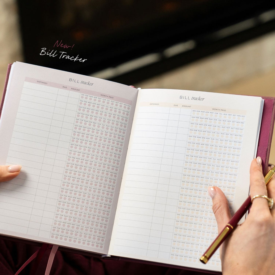 2027 Essential Weekly Planner - Berry