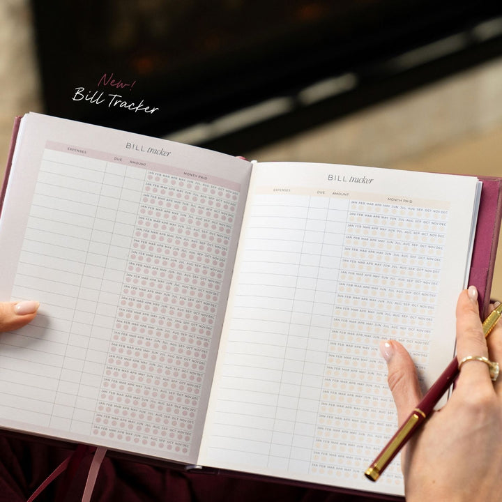 2027 Essential Weekly Planner - Berry