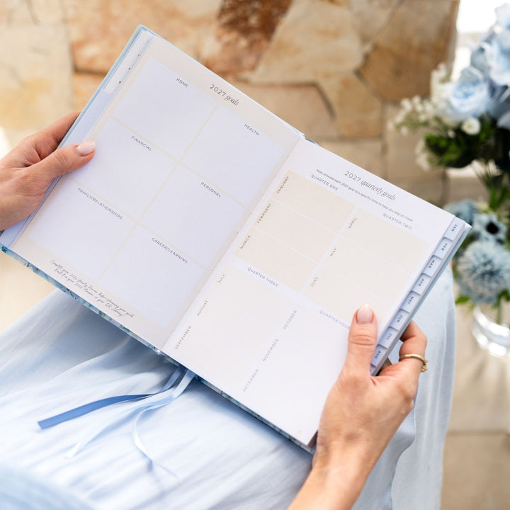 2027 Essential Weekly Planner - Bluebelle