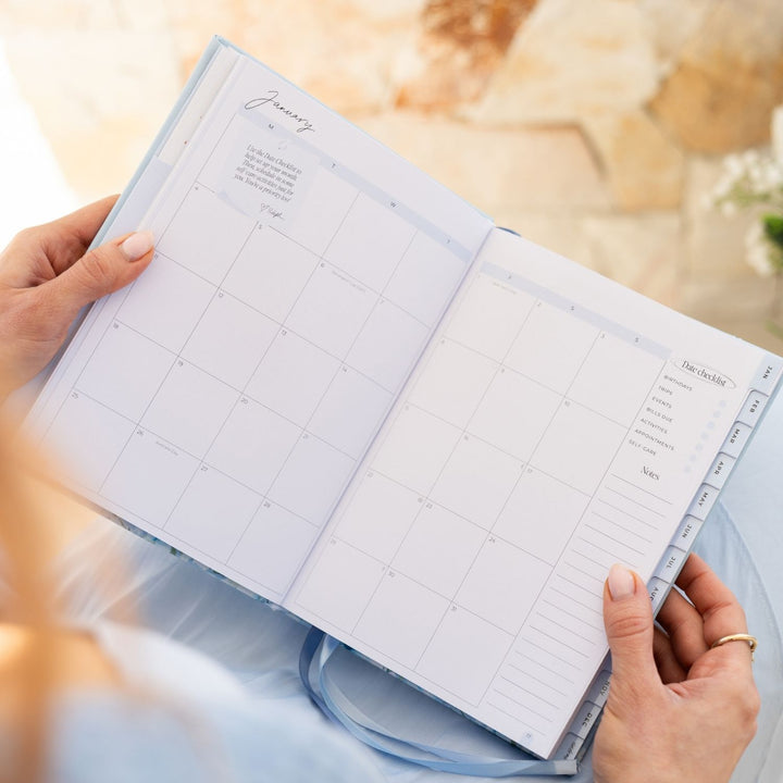 2027 Essential Weekly Planner - Bluebelle