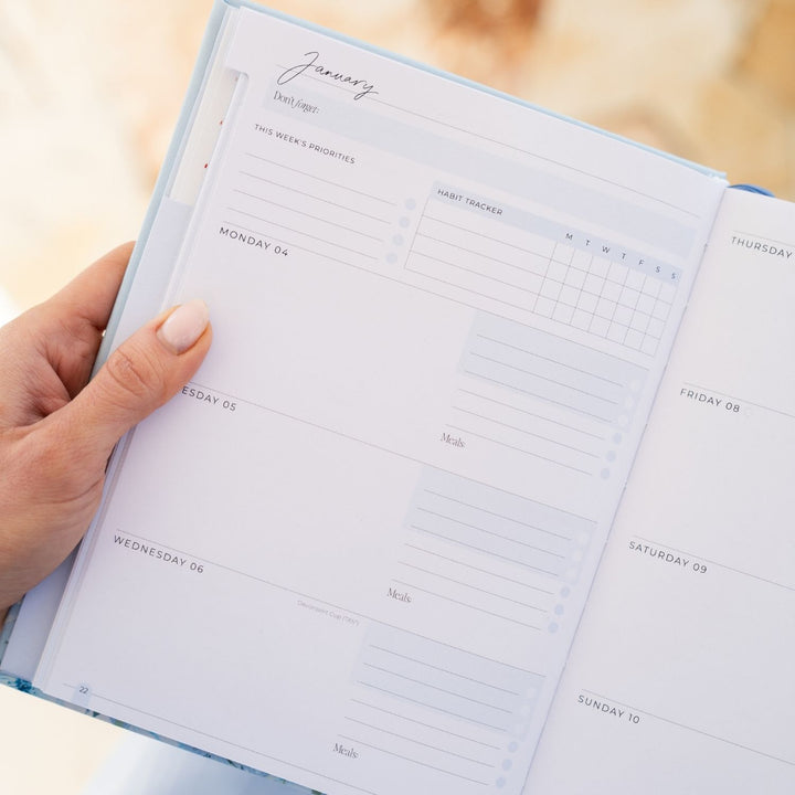 2027 Essential Weekly Planner - Bluebelle
