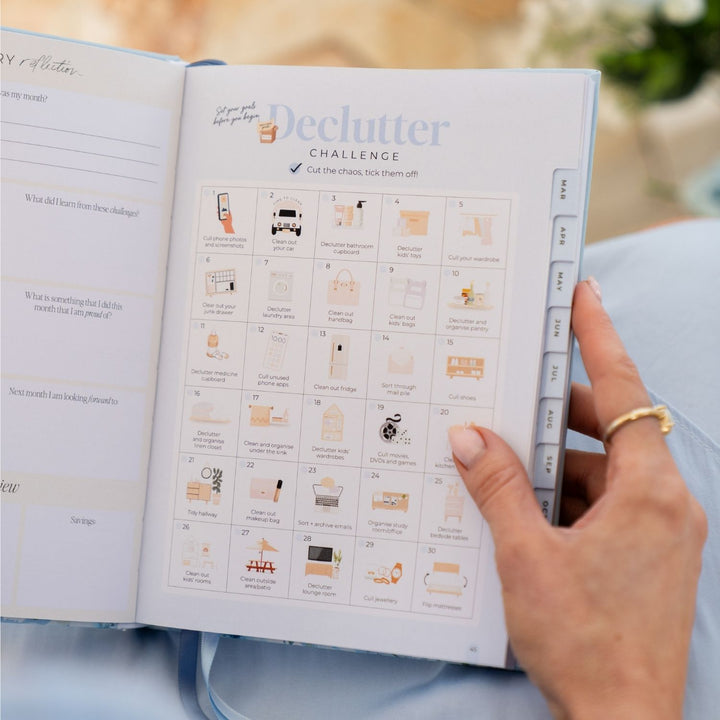 2027 Essential Weekly Planner - Bluebelle