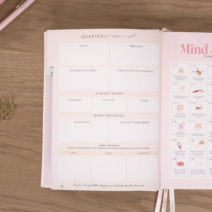 2027 Essential Weekly Planner - Blush