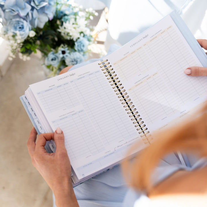 2027 Signature Weekly Planner - Bluebelle