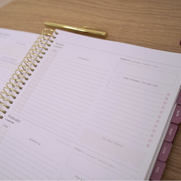 2027 Business Planner A4 - Berry