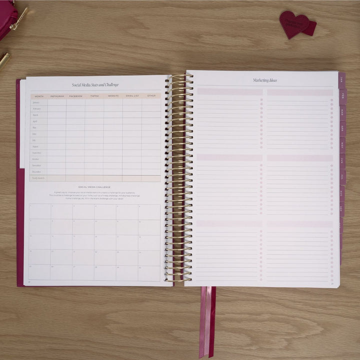 2027 Business Planner A4 - Berry