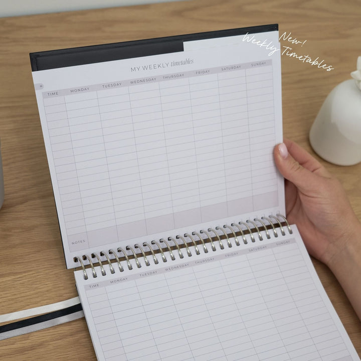2027 Classic Weekly Planner - Black