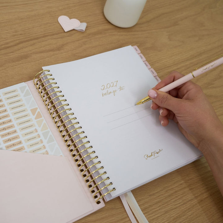 2027 Classic Weekly Planner - Blush