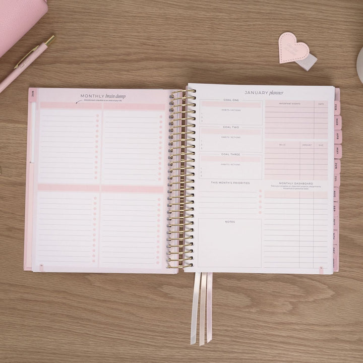 2027 Classic Weekly Planner - Blush