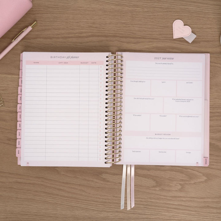 2027 Classic Weekly Planner - Blush