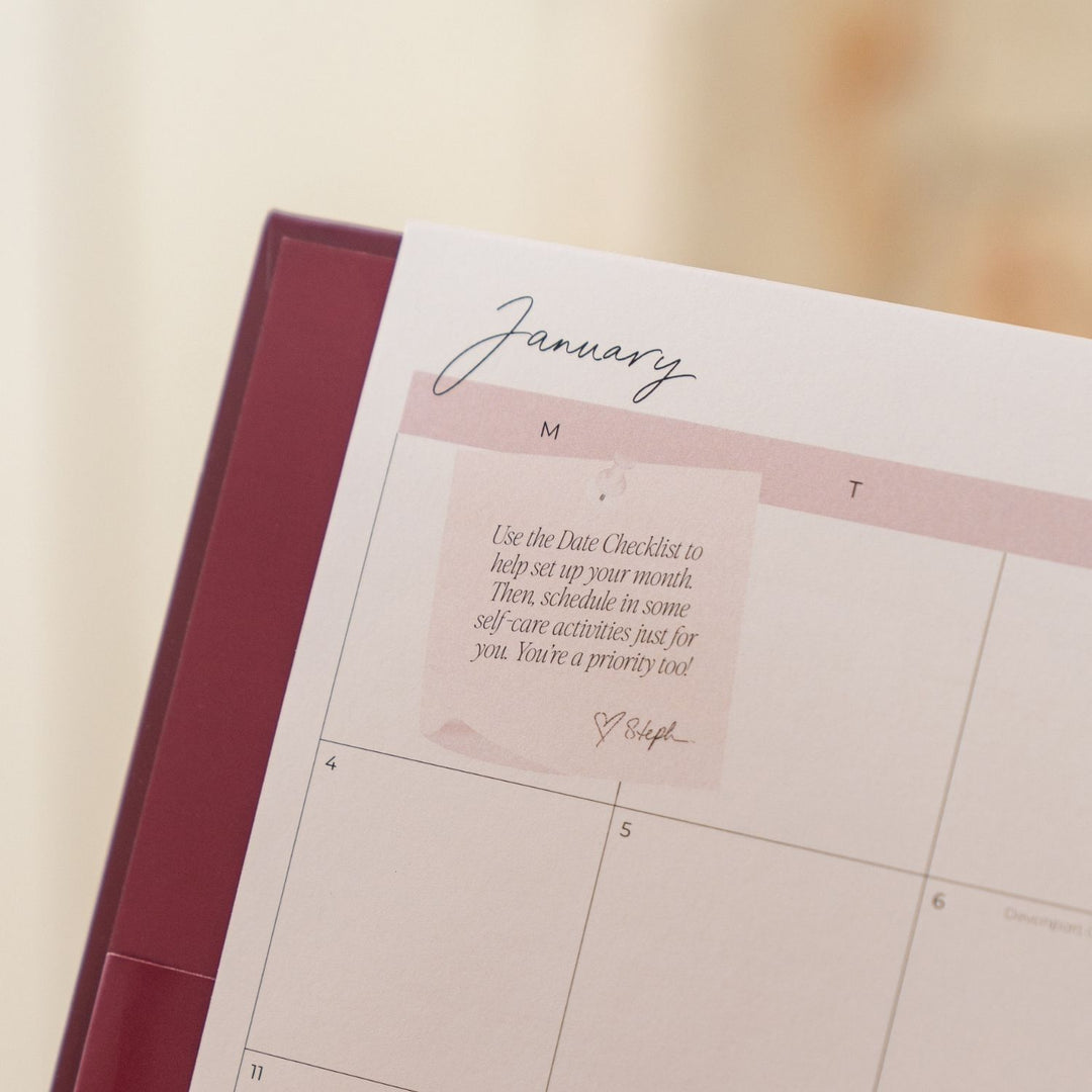 2027 Signature Weekly Planner - Berry