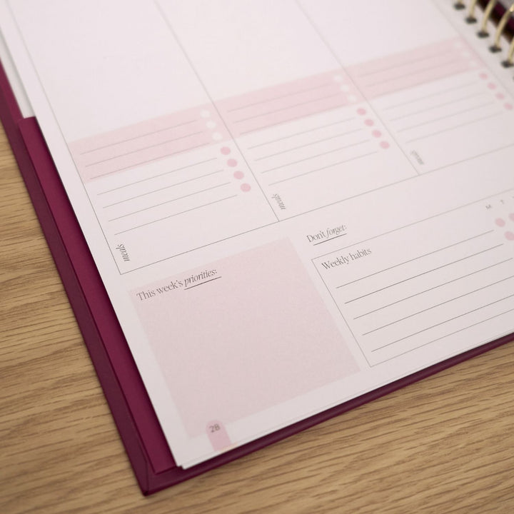 2027 Signature Weekly Planner - Berry