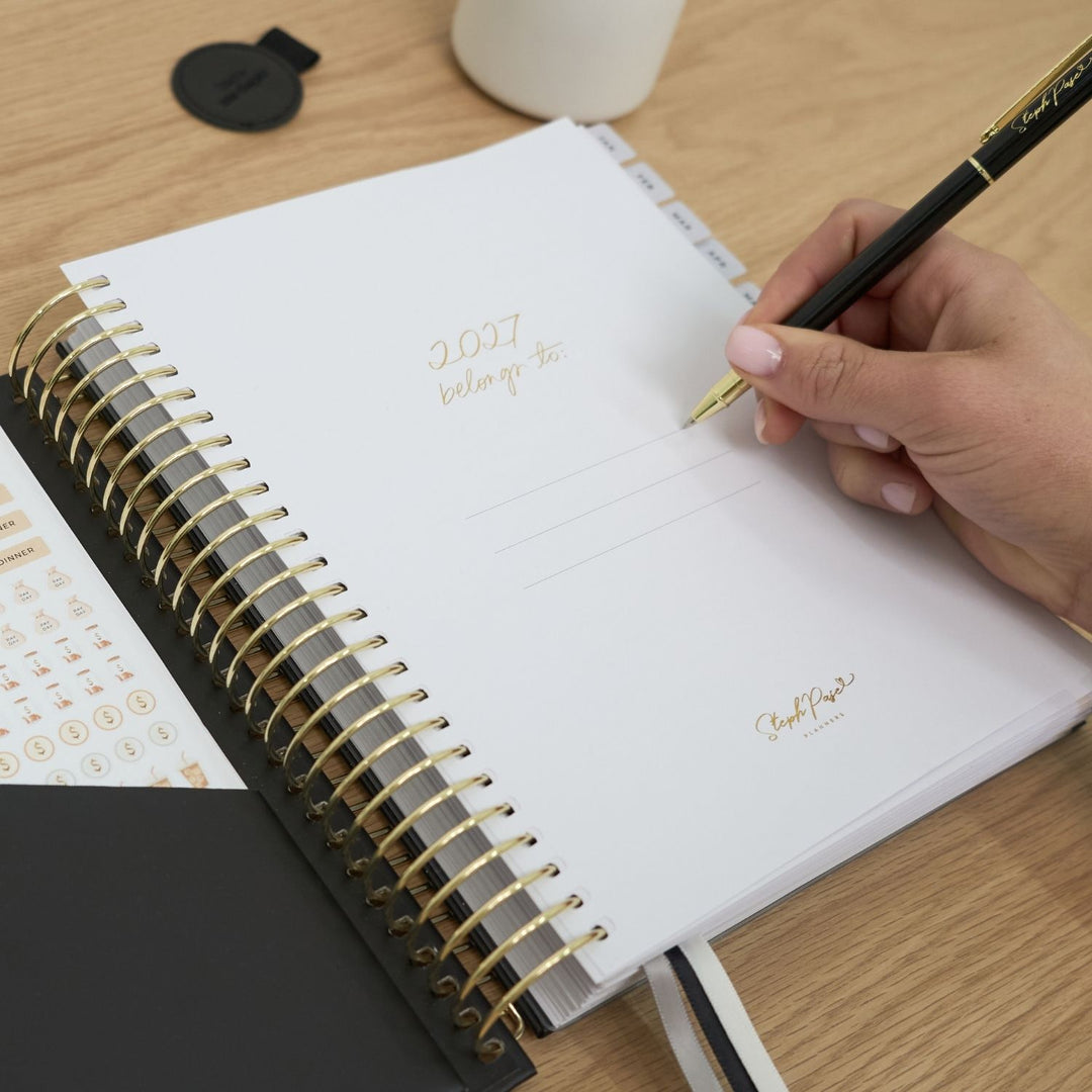 2027 Signature Weekly Planner - Black