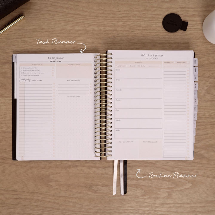 2027 Signature Weekly Planner - Black