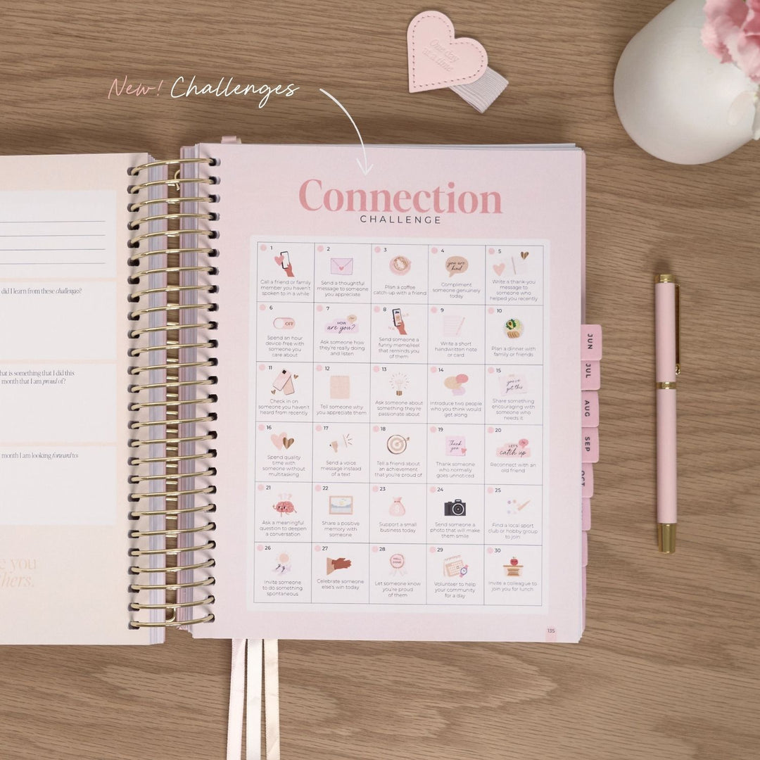 2027 Signature Weekly Planner - Blush + Yellow Gold