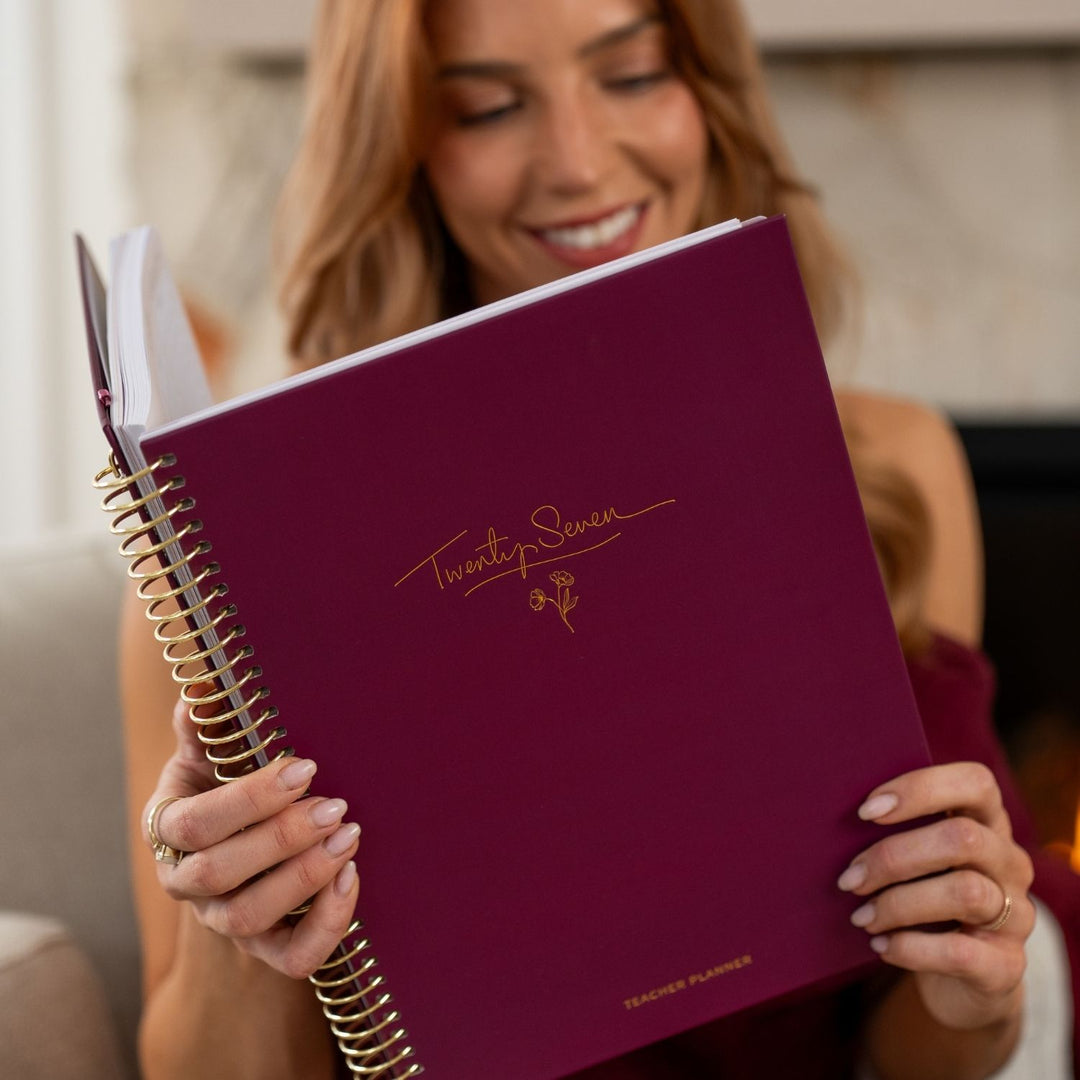 2027 Teacher Planner A4 - Berry