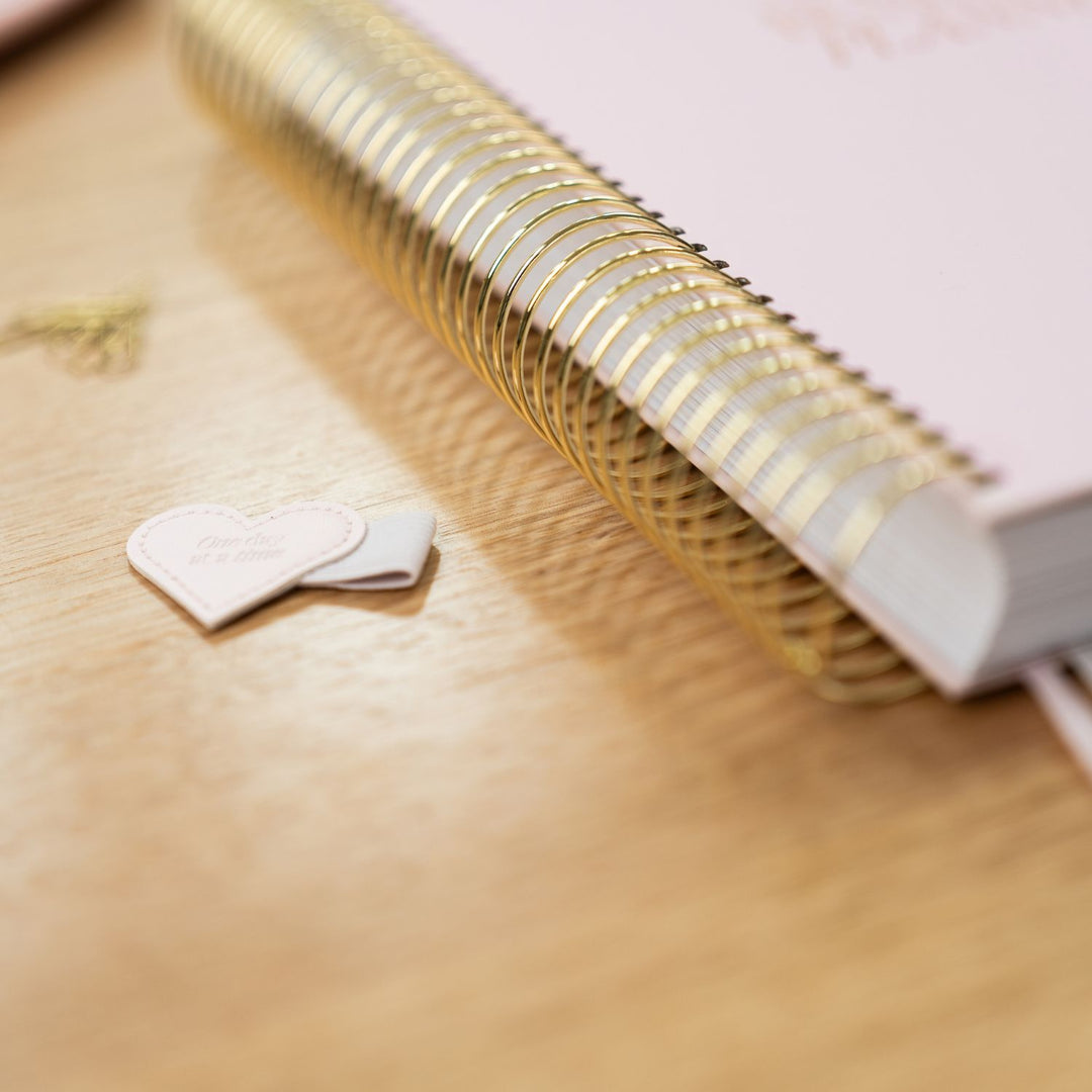 Stick-on Pen Loop - Blush