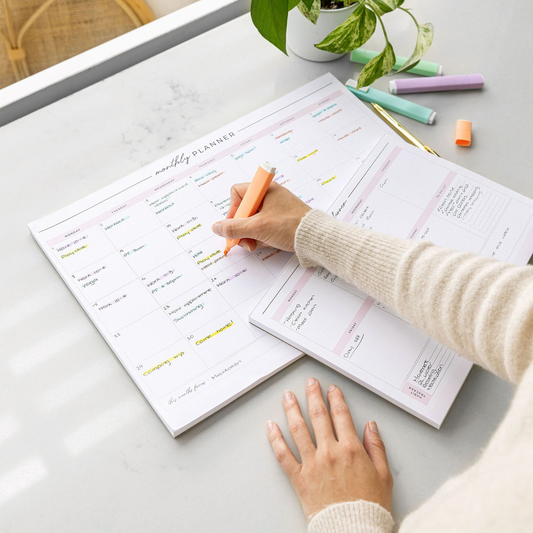 Monthly Desktop Planner Notepad