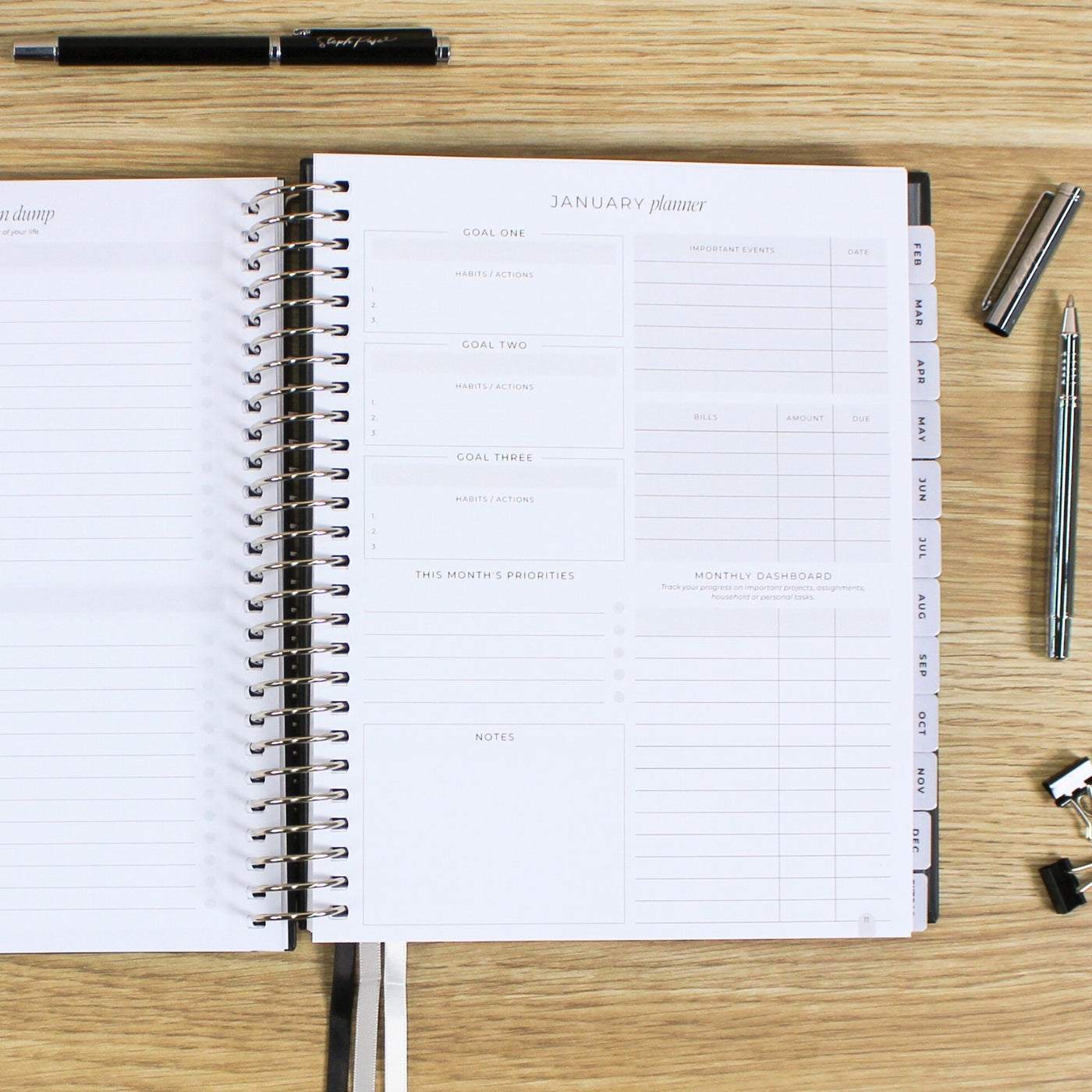 2026 Classic Planner - Black