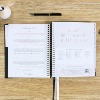 2026 Classic Planner - Black