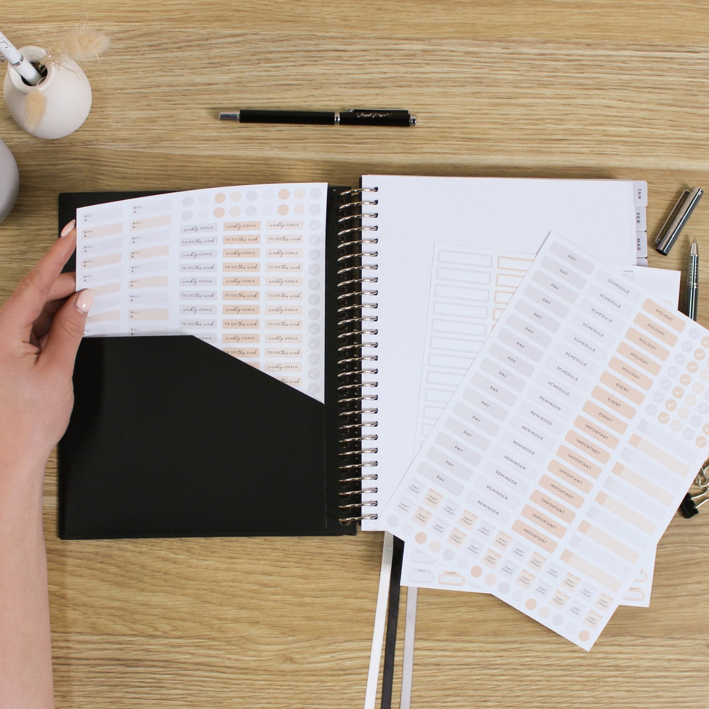 2026 Classic Planner - Black