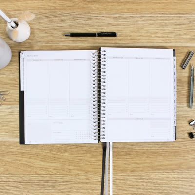 2026 Classic Planner - Black