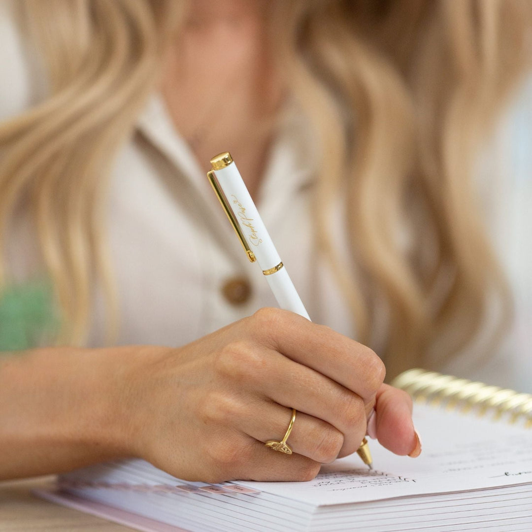 Steph-Pase-Luxe-Gold-Signature-Five-Pen-Pack-6_04ccc644-6b92-4fac-8c2d-3df27d4c9a4e.jpg