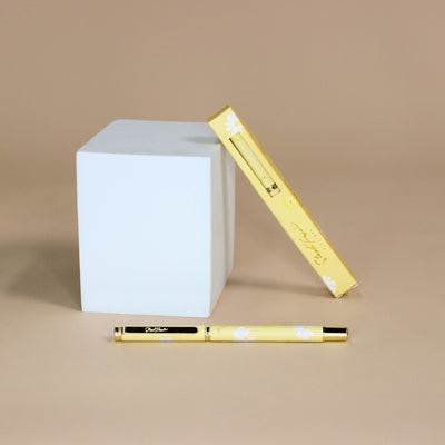 The Luxe Pen  - Butter Yellow Daisy Print