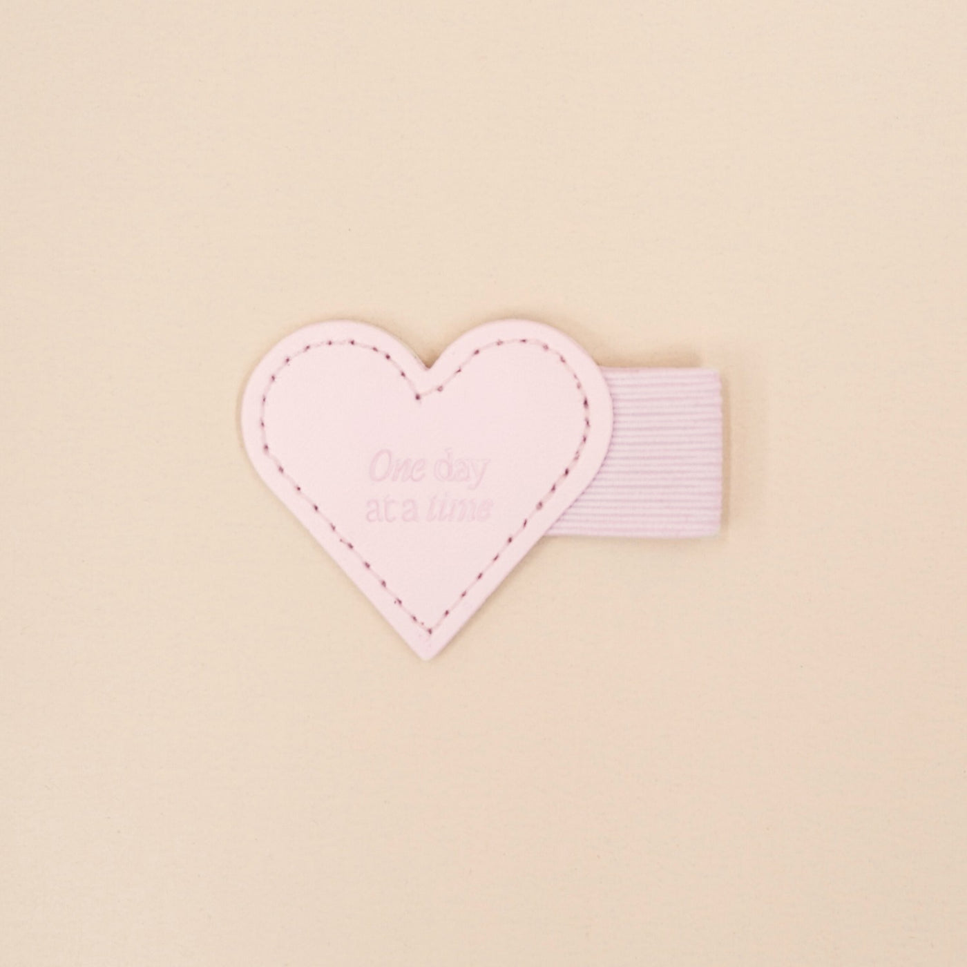 Stick-on Pen Loop - Blush