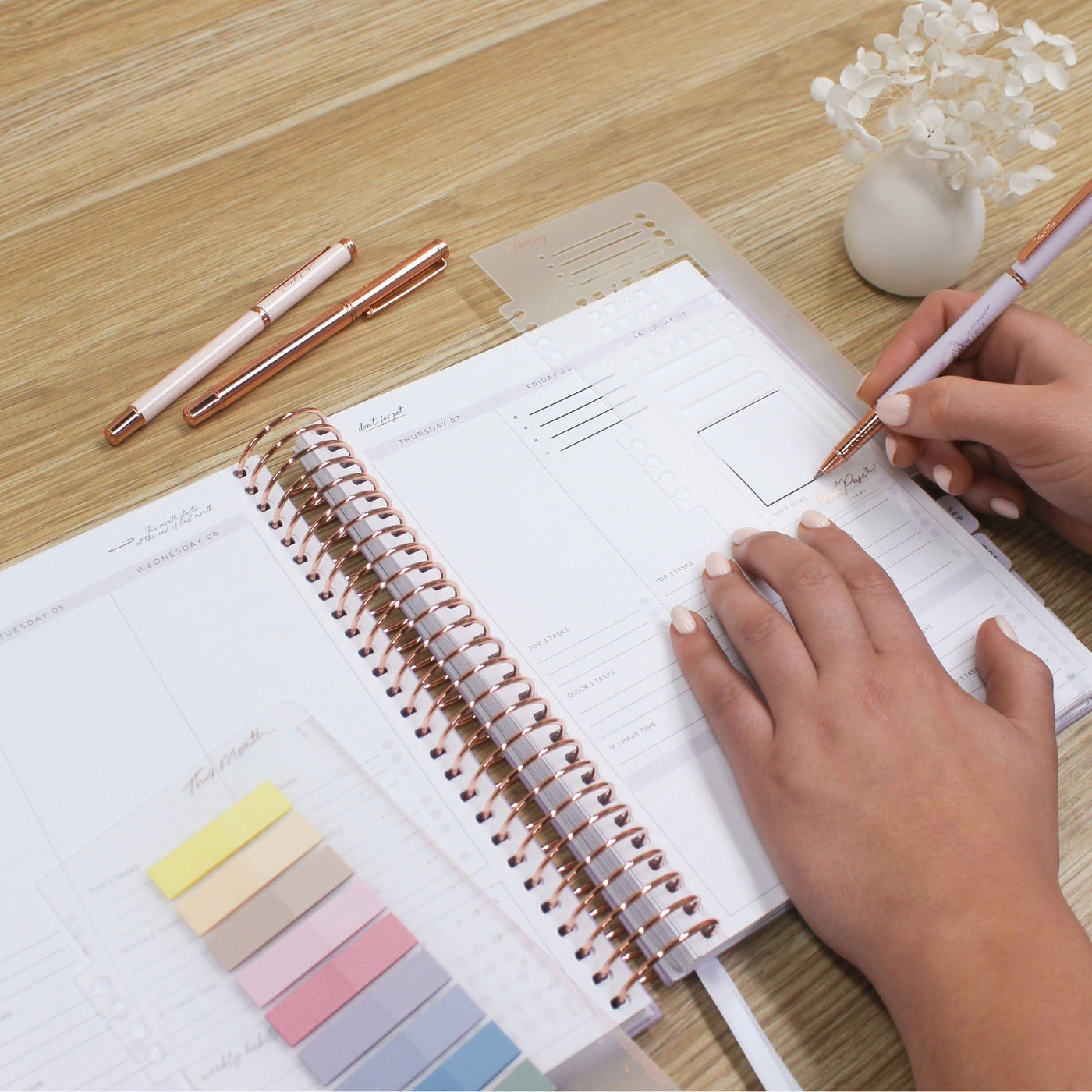 Snap-in 'This Month' Sticky Note Bookmark - Gold