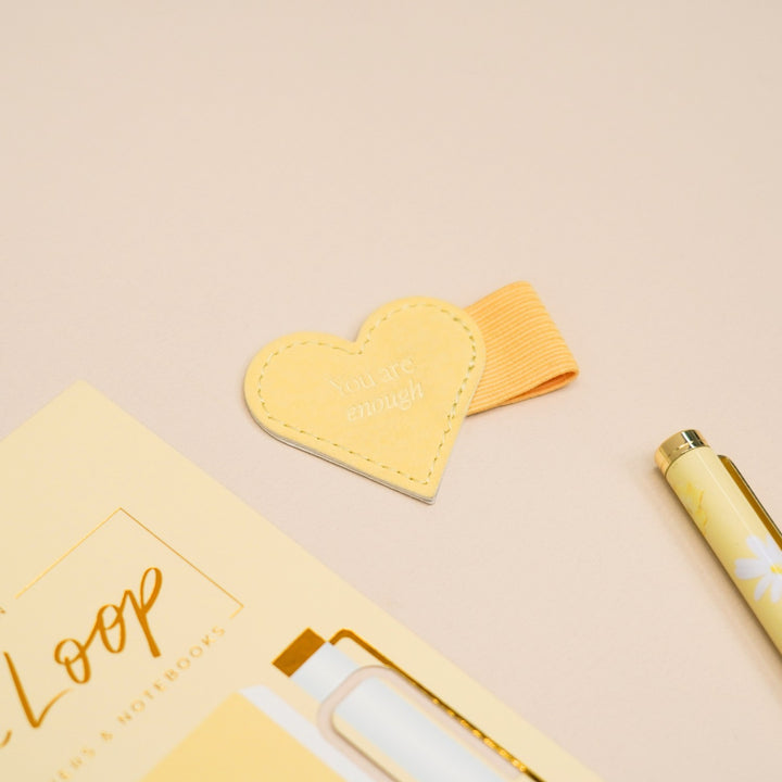 Stick-on Pen Loop - Butter Yellow
